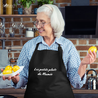 tablier à poche les petits plats de mamie, tablier fête des grands-mères, idées cadeaux fête des grands mères, tablier de mmie, tablier les petits plats de mamie, tablier de cuisine de mamie noir